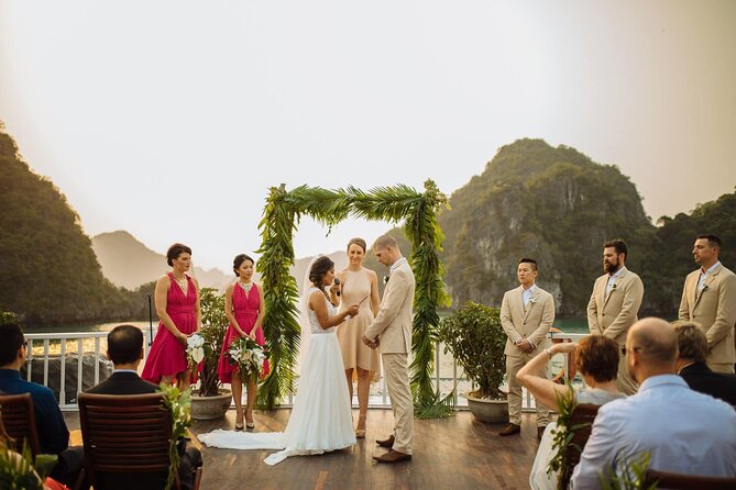 1-Day Bai Tu Long Bay Cruise: Pristine, Fun & Away fr the Crowds - At the Harbor and Onboard Lunch: The Part That Sets the Tone