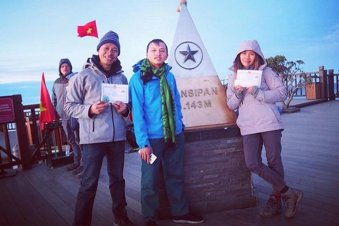 1 day Fansipan Trekking - Getting down: cable car option vs the same steep return