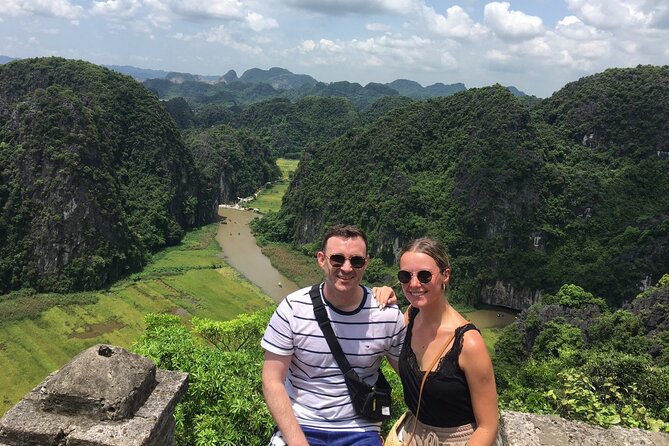 1 Day Luxury Tour in Bai Dinh, Trang An and Mua Cave From Hanoi - Bai Dinh Pagoda: electric-car routes and the 500 La Han statues