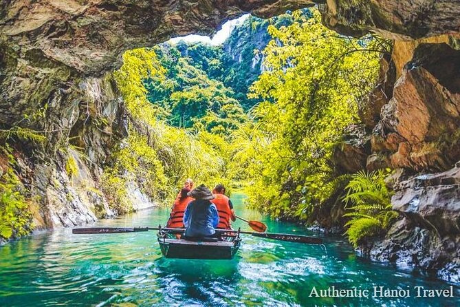 1 Day Luxury Tour in Bai Dinh, Trang An and Mua Cave From Hanoi - Lunch, water, and the little extras that keep you smiling