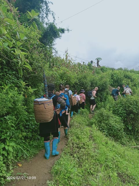 1 DAY Trek the Most Beautiful Villages of Sapa & Local Guide - Pace, terrain, and what to pack for a 12 km day