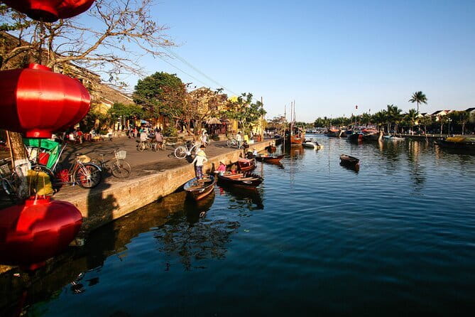 10-Day Vietnam Itinerary | Discover Vietnam’s top attractions - Day 6: Ba Na Hills and the Golden Bridge day