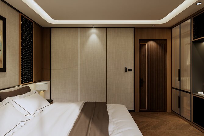 2 Day 1 Night Luxury Azura Cruise through Halong & Lan Ha Bay - Kayaking or Bamboo Boat Ride: The Active Piece Through Lan Ha Bay Waters