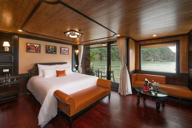 2-Day Cruise to Halong Bay and Lan Ha Bay on Calypso Cruises - Squid fishing and karaoke time, plus the real bar reality