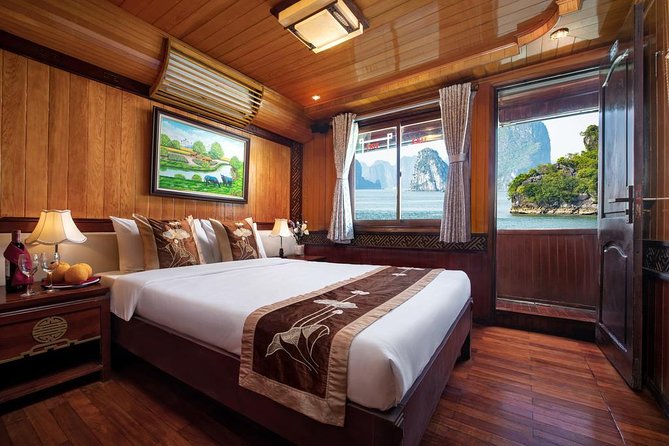 2-Day Explore Halong Bay On Cruise - Budget Cruise - Ti Top Island: panorama time, with two ways to enjoy it