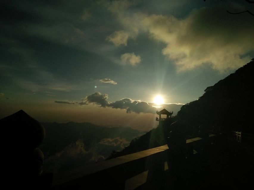 2-Day Fansipan Mountain Trek - Indochina's Highest Peak - Who should book, and who should skip this Fansipan trek