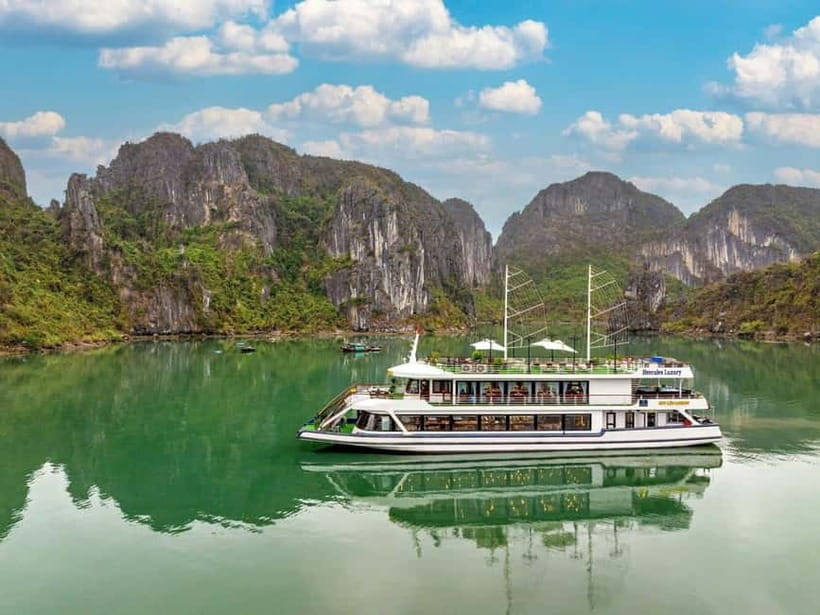 2-Day: Hanoi - Ninh Binh - Halong Bay Luxury Cruise - Trang An Sampan Boat: The River Cave Ride People Remember