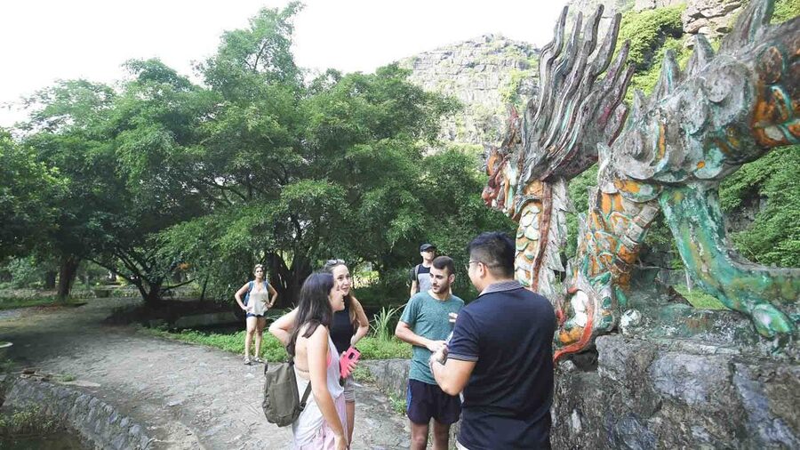 2 Day Ninh Binh: Hoa Lu/Bai Dinh- Trang An/Tam Coc- Mua Cave - How the return to Hanoi works, plus what to pack