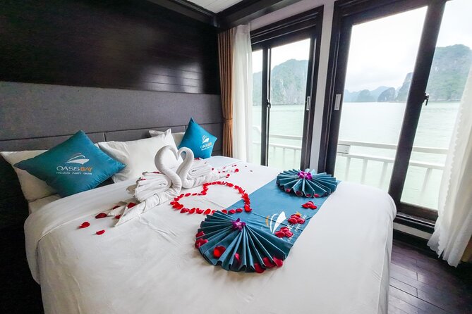 2 day Oasis Bay Cruise to Halong Bay from Hanoi - Day 2 dawn and breakfast: the calm start