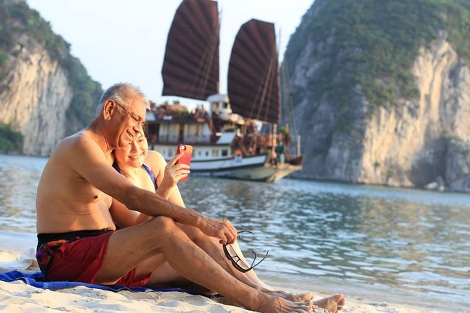 2-Day Spectacular Halong Bay Cruise from Hanoi - Leaving Hanoi at 8:00 am: The Coach Ride and What Matters