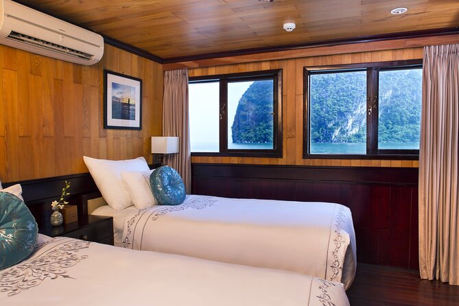 2 days - 1 night with Hera Cruise - Your floating base: cabins, air-con, and sleeping on the water