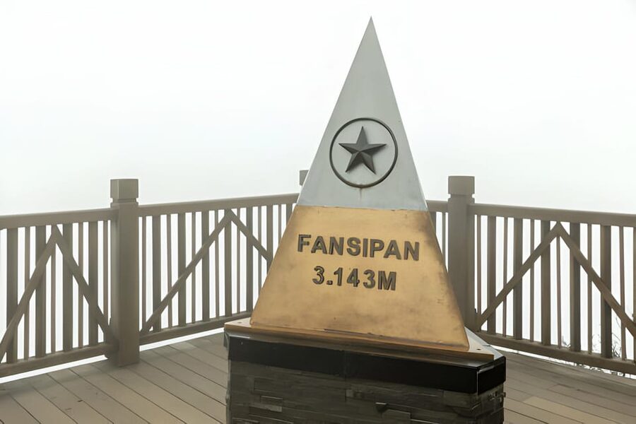 2 days 2 nights in Sapa - Moana - Fansipan - Cat Cat Village - Your guide experience in English: the Tau factor and group pacing