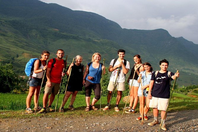 2 days AMAZING trekking Sapa from Hanoi with various options - Hotel in Sapa plus the meals: how that changes the value