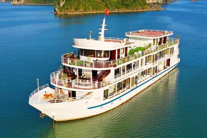 2 Days Halong Bay - Halong Sapphire Cruise - Hanoi pickup and the Tuan Chau arrival, with fewer timing surprises