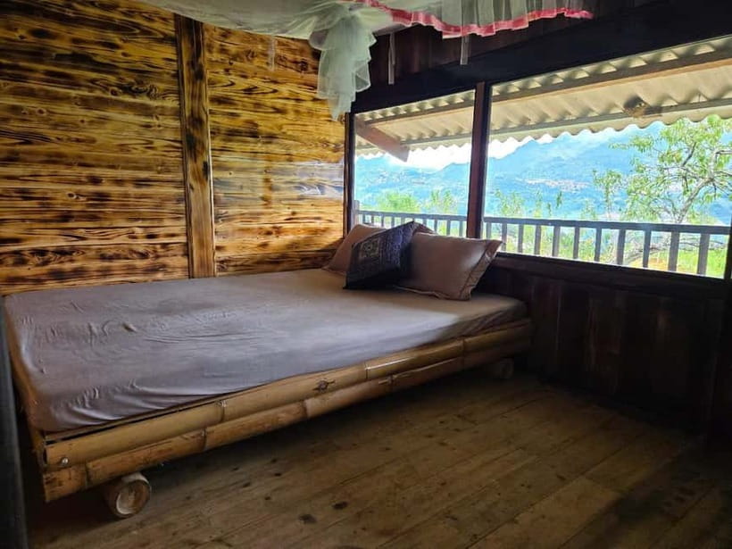 2 Night Lao Chai-Ta Van Homestay- Trekking & Fansipan Visit - Day 1: From Y Linh Ho to Lao Chai San, Black Hmong village nights
