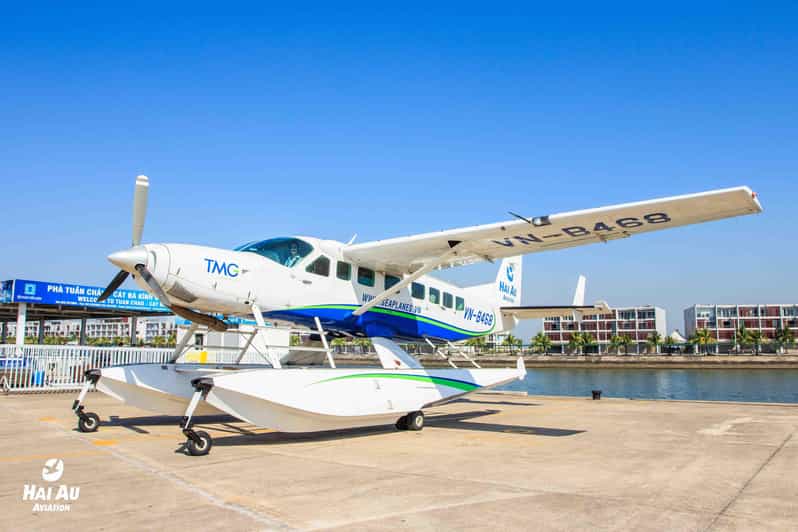 25 minutes sightseeing flight in Halong Bay by Seaplane - What is included, and what you should plan for