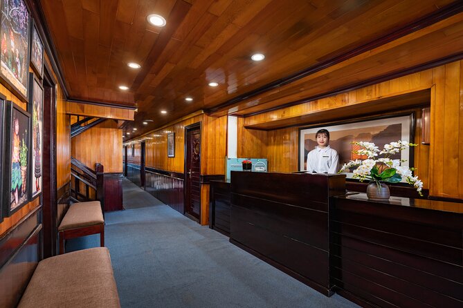 2D1N: Halong Bay 4-Star Cruise - Cave, Kayak, Swim, Meals - Meals onboard: what’s included, and how to manage expectations