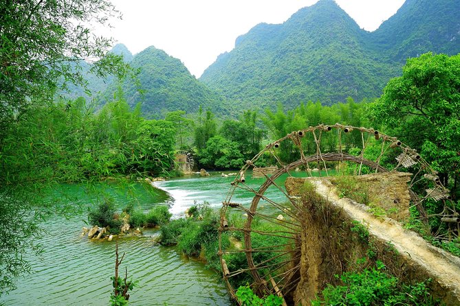 3-Day Ba Be Lake - Ban Gioc Waterfall Private Tour - Day 2: Ban Gioc Falls, Nguom Ngao (Tiger Cave), and sunset on Ba Be Lake