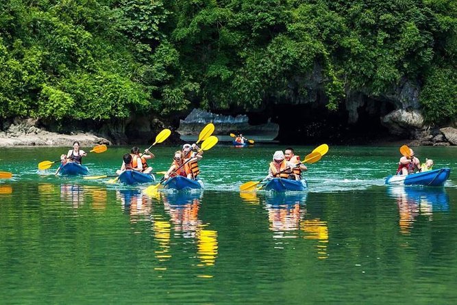 3-Day Cruise on Ha Long Bay with Kayaking, Swimming, Cooking Class,... - Sung Sot Cave: Stalactites, Stalagmites, and Good Time Management