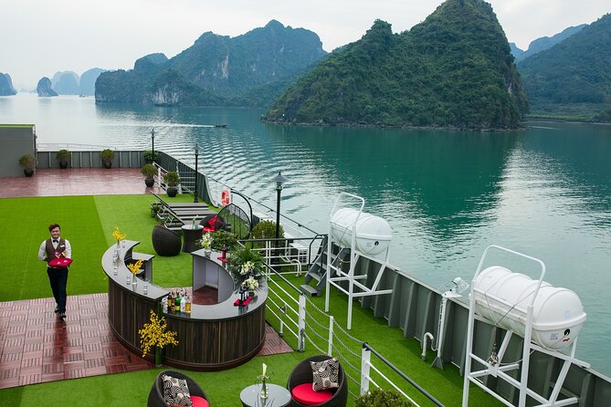3-day Explore Halong Bay and Lan Ha Bay from Hanoi by Boat - Day 3: Dark and Bright Cave by bamboo boat, then return to Hanoi