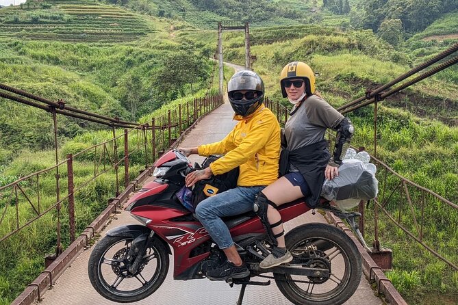 3-Day Ha Giang Loop Tour from Ha Noi and Return - Ma Pi Leng Pass day 2: the classic Ha Giang road