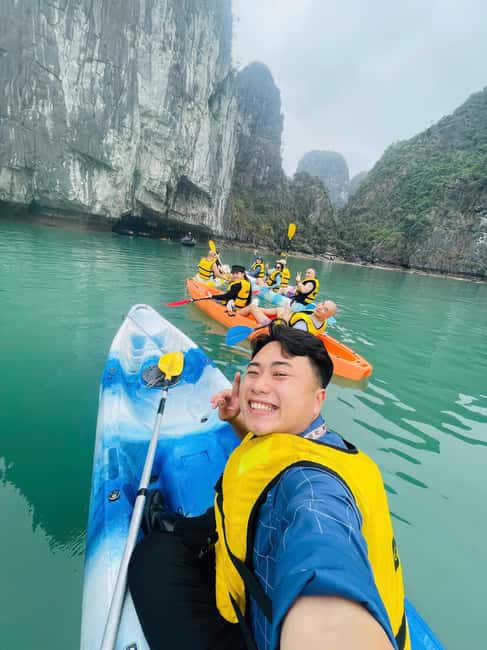 3-Day: Ha Long–Lan Ha Bay & Ninh Binh 5 Stars Cruise - Food and drinks: Vietnamese plus buffet variety, with one honest caveat