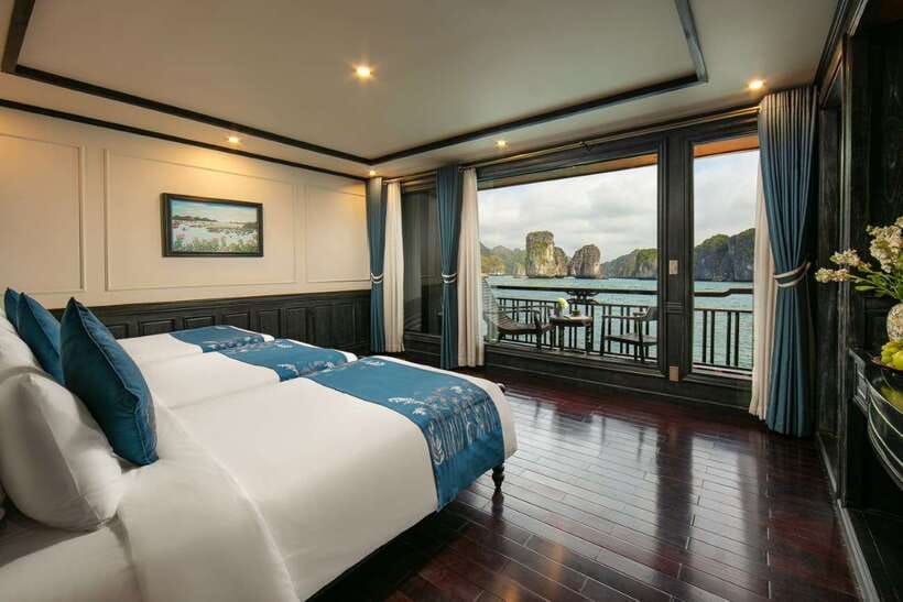 3 Day - Hanoi City Tour - Lan Ha Bay 5 Star Cruise & Balcony - Day 2 to the bay: limousine, speedboat transfer, Ao Ech kayaking, and sunset time