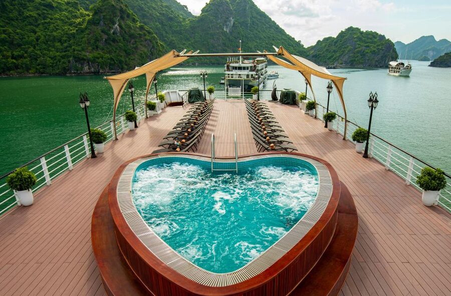 3-Day Lan Ha Bay & Viet Hai 5★ Cruise + Free Hanoi Pickup - Timing, Tide Changes, and Packing for Real Conditions