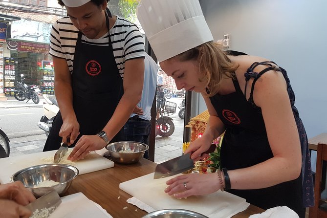 3 Dishes cooking + Egg Coffee bonus & Local Market Tour - Price and Logistics: Is It Worth $45?
