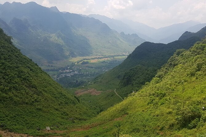 4 Days 3 Nights Ha Giang Easy Driving Motorbike Tours - Day 3 into Dong Van and Ma Pi Leng: the big pass day and the Du Gia shift