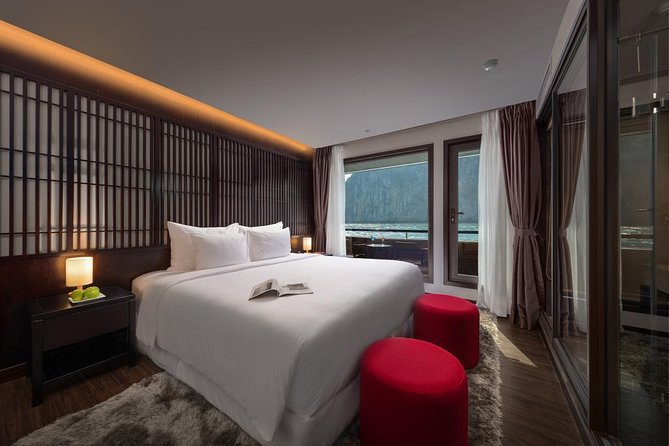 5/6/6++ stars All-Inclusive 2d/1n-ULTRA LUXURY STYLE-cruising LIKE A BOSS - Small group size and an English-speaking guide