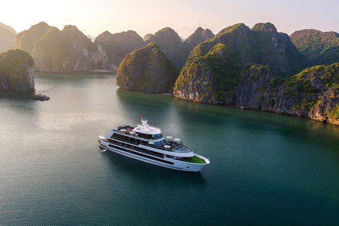 5/6/6++ stars All-Inclusive 2d/1n-ULTRA LUXURY STYLE-cruising LIKE A BOSS - The spring roll cooking demo, and why it fits this itinerary