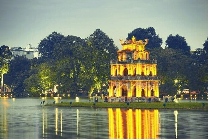 7 Days Explore Vietnam Trip - Day 1 Hanoi Temples, mausoleum time, and a night in the Old Quarter