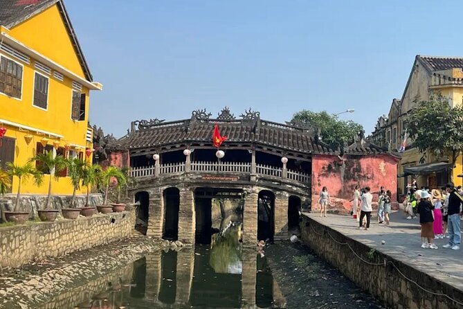 8 Days Package Tour in Vietnam - Da Nang hotel time and a full Ba Na Hills day with the Golden Bridge