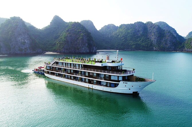 All-Inclusive 2 Day/1 Night Halong Luxury Cruise, Meals, Cave, Kayaking,Swimming - Your cabin on board: what “luxury” means in real life