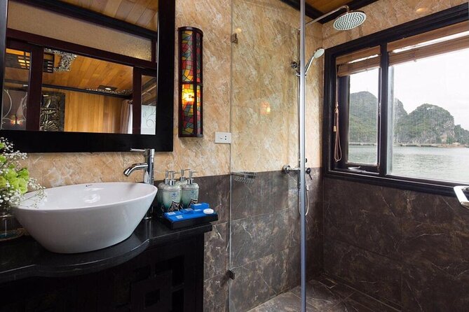 All-inclusive in Lan Ha Bay for 2Days 1 Night with many options - Day 2: Dark & Light Cave, and Why It’s Worth Leaving the Deck