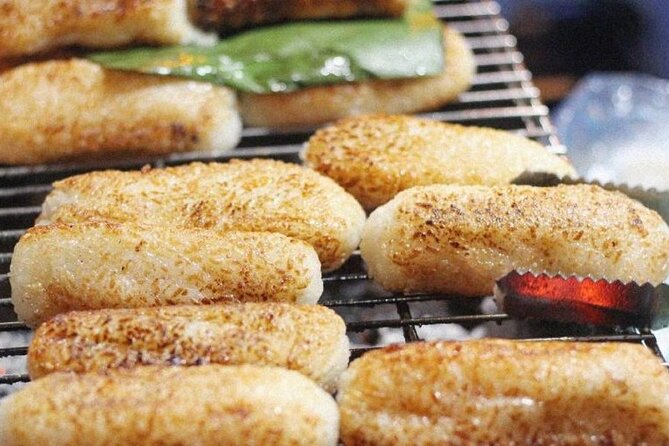 Authentic taste of Hanoi, food tour with a local foodie - When to go: 11am to 2pm, or 6pm to 9pm