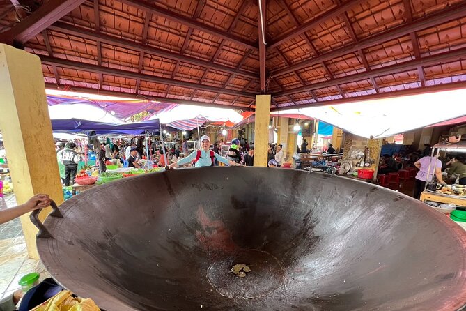 Bắc Hà Sunday Market Tour 2 days and 1 night - Bac Ha market time: what to focus on once you arrive
