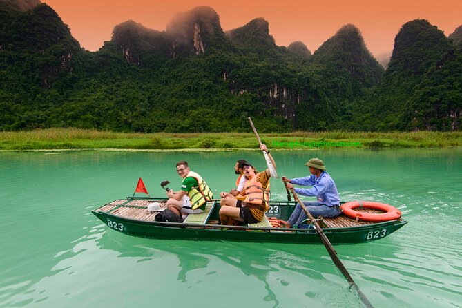 Bai Dinh pagoda - Trang An 1 day with Limousine bus - Bai Dinh Pagoda: Vietnam’s huge pagoda complex in about 2 hours