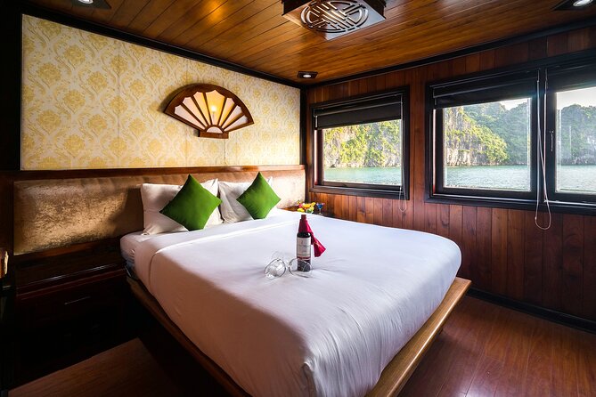 Bai Tu Long bay Deluxe cruise 2D1N: fishing villages, meals, cave, kayaking - Day 2: tai chi, Western-style breakfast, and rowing to Vung Vieng