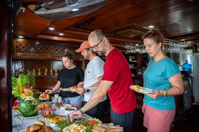 Bai Tu Long & Ha Long Bay 3-Day 2-Night Cruise from Hanoi - Day 1: Cap La kayaking and a real introduction to Bai Tu Long