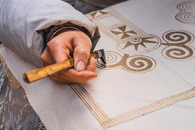 Batik Making in Sa Pa: Learn, Paint & Take Home Your Masterpiece - Key highlights worth your time