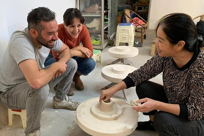 Beginner Painting & Drawing Class in Hanoi – Art Tutor Hanoi - What the 2-hour session feels like, step by step