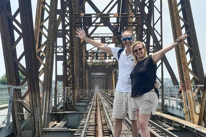 Best Hanoi Food Tour 7 Different Food Tasting Visit Train Street - Stop 1: Old Quarter Back Streets and a Quick City Overview