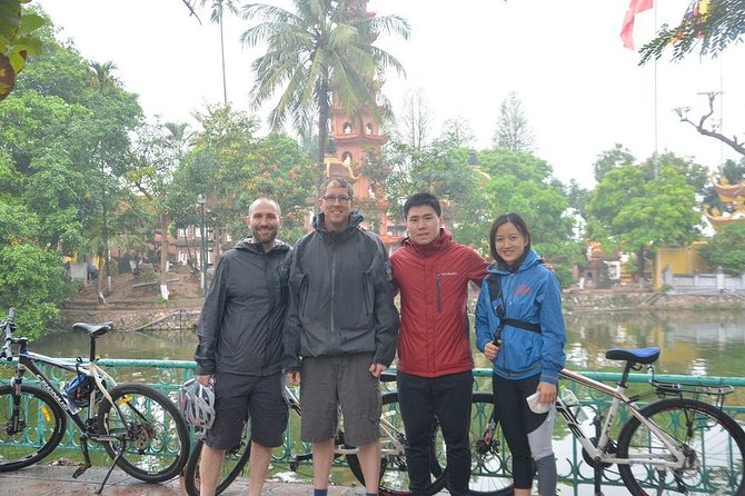 Bicycle Tours Hanoi: Half Day Hanoi City Bicycle Tours - Long Bien Bridge crossing: a Red River view you cannot get from the shore