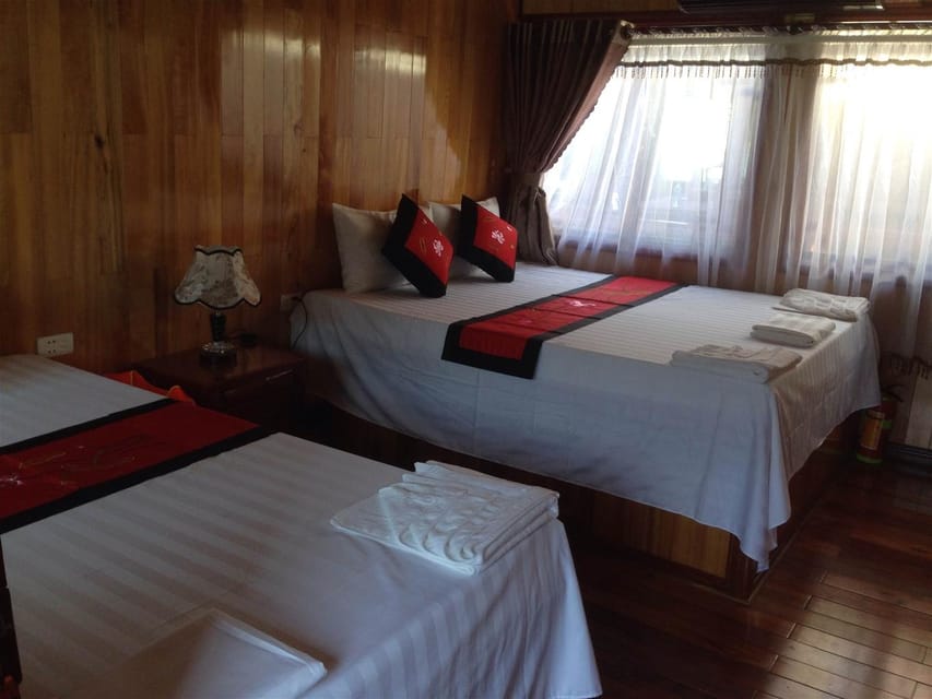 Cat Ba: 2-Day Lan Ha Bay Cruise with Plankton Excursion - Three Peach Beach swim and snorkeling, plus a fish farm stop