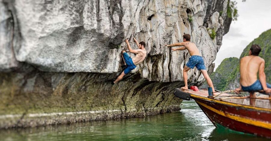Cat Ba: Advanced Rock Climbing & Cliff Jumping Boat Tour - Rope-Free Climbing: What You Can Expect When You Don’t Have a Rope
