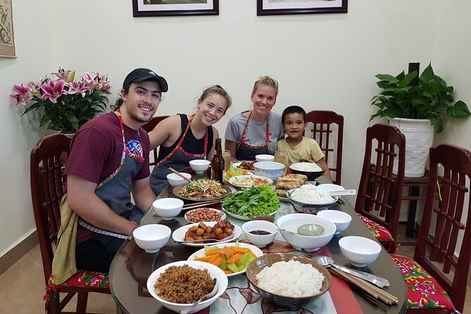 Chef Duyen's Home Cooking Classes and Market Tours - Hotel Pickup That Actually Helps (Not Just a Convenience)