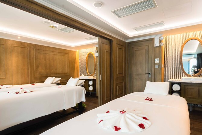 Chill Cruise Full-Day Explore Halong Bay - Bai Tu Long Bay sailing: limestone scenery with breathing room