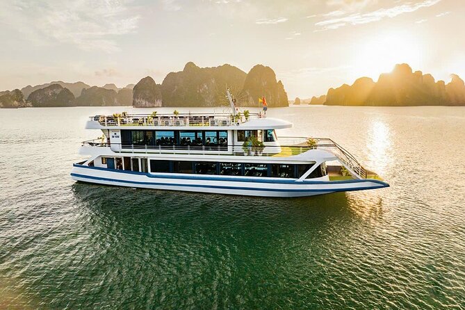 DELUXE Halong Cruise 1 Day Tour From Hanoi - Daily Operated - The Deluxe Ha Long Bay cruise: what about 6 hours feels like